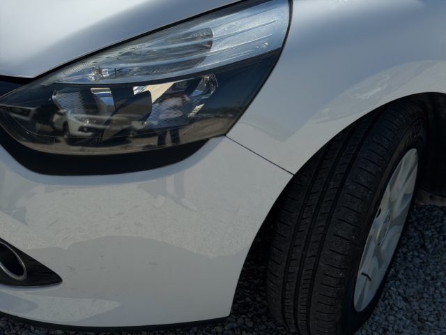 RENAULT Clio usata 17