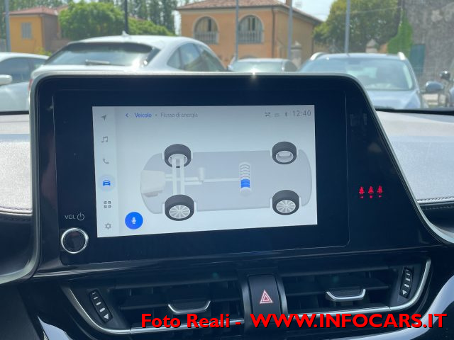 TOYOTA C-HR usata, con Volante in pelle