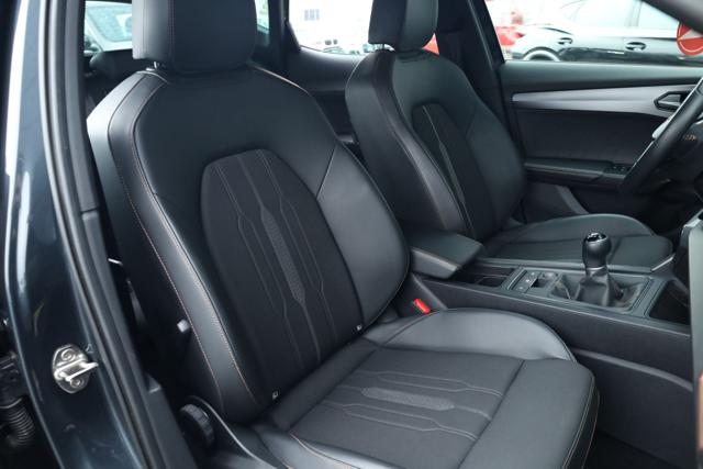 CUPRA Formentor usata, con Sensori di parcheggio anteriori