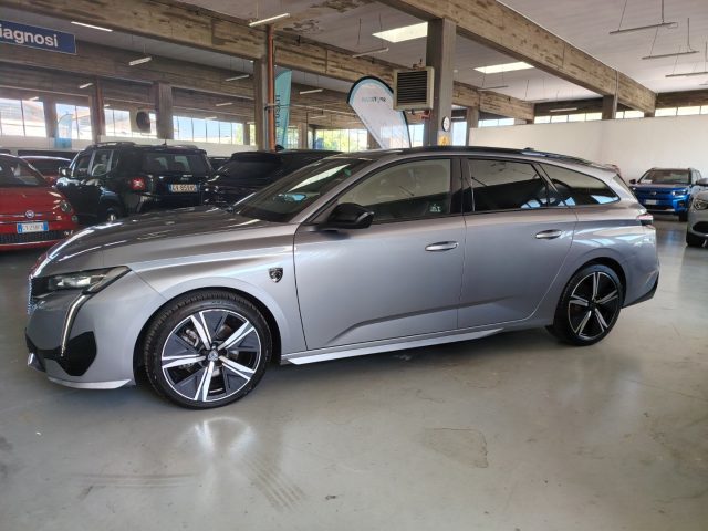 PEUGEOT 308 usata, con Fari LED