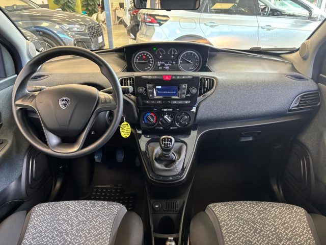 LANCIA Ypsilon usata, con ESP