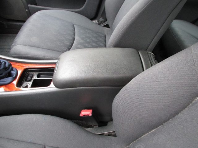 MERCEDES-BENZ C 200 usata 36