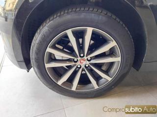 JAGUAR F-Pace usata, con Servosterzo