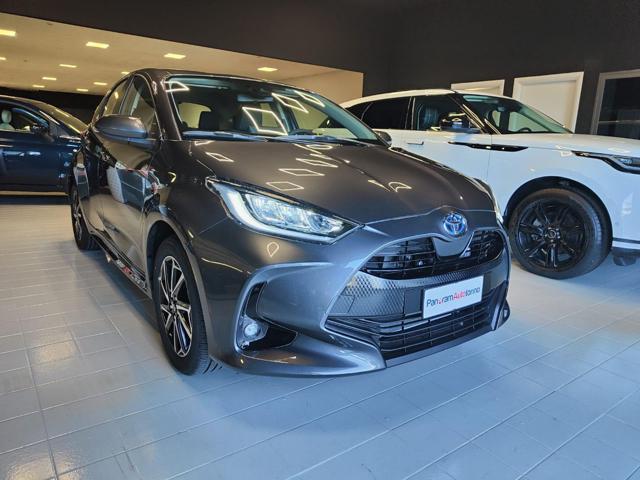 TOYOTA Yaris usata, con Airbag