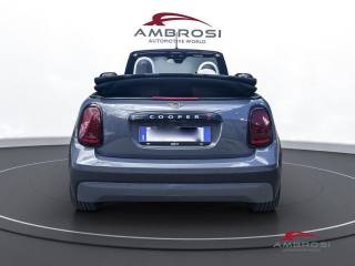 MINI Cabrio usata 7