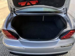 JAGUAR X-Type usata, con Autoradio