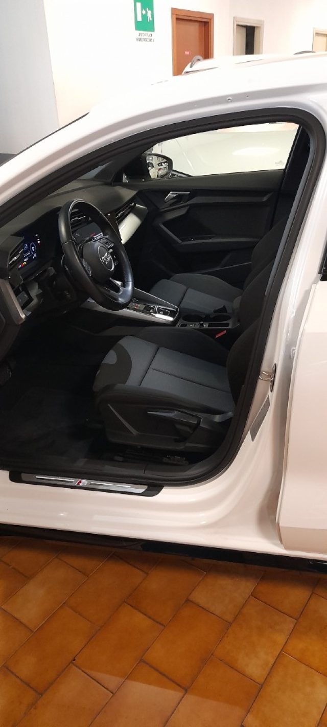 AUDI A3 usata, con Controllo elettronico della corsia