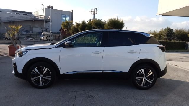PEUGEOT 3008 usata, con Climatizzatore