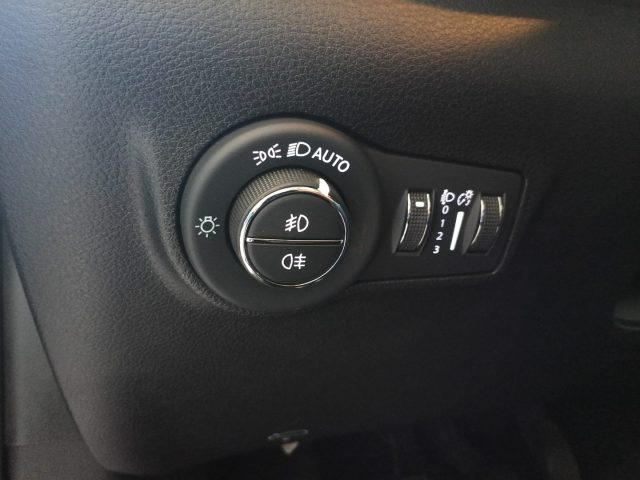 JEEP Compass usata, con Touch screen