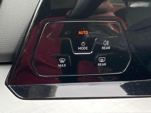 VOLKSWAGEN Golf usata, con Fendinebbia