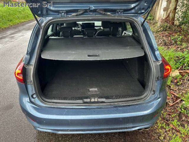 FORD Focus usata, con USB