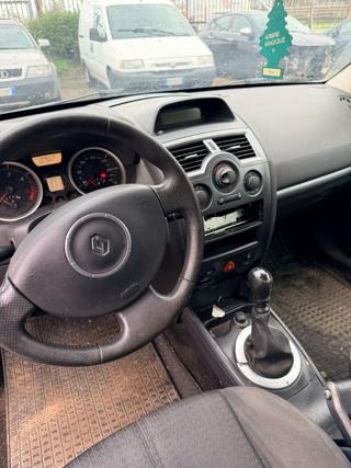 RENAULT Megane usata, con Airbag