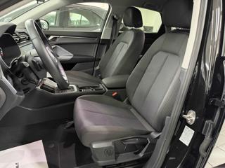 AUDI Q3 usata, con Sensori di parcheggio posteriori