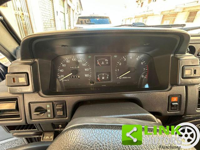 DAIHATSU Feroza usata 23