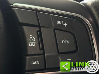 JAGUAR E-Pace usata, con Sedile posteriore sdoppiato