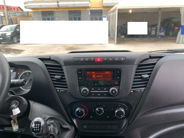 IVECO  usata 9