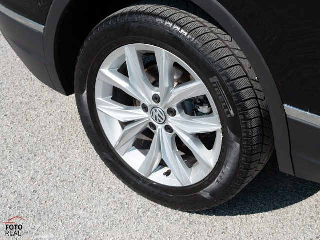 VOLKSWAGEN Tiguan Allspace usata, con Sedili riscaldati