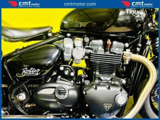 TRIUMPH Bonneville Bobber usata 6