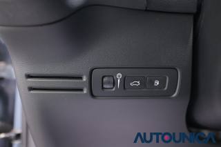 VOLVO XC40 usata, con Touch screen
