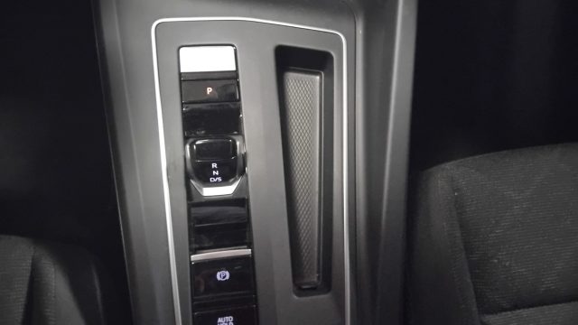 VOLKSWAGEN Golf usata 28