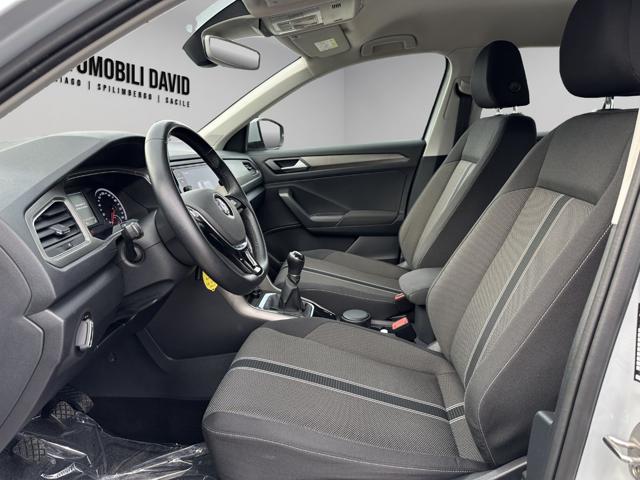 VOLKSWAGEN T-Roc usata, con Autoradio