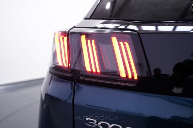 PEUGEOT 3008 usata, con Sensore di luce