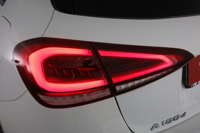 MERCEDES-BENZ A 180 usata 9