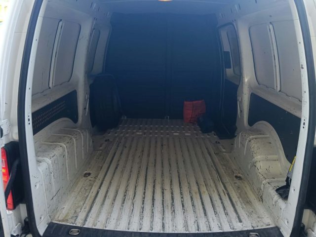 VOLKSWAGEN Caddy usata, con Autoradio