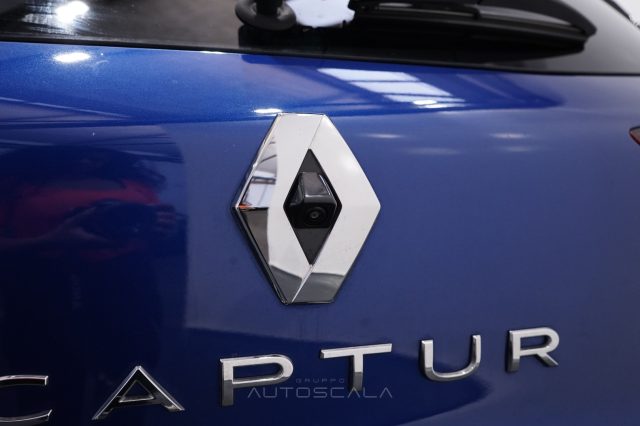 RENAULT Captur usata, con Isofix