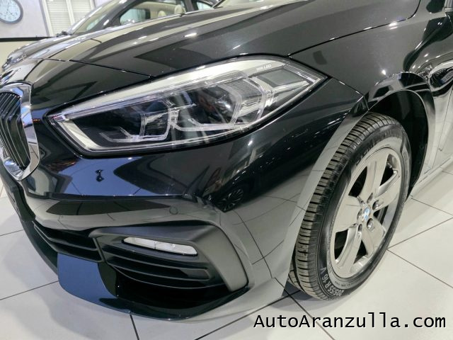 BMW 116 usata, con Fari LED