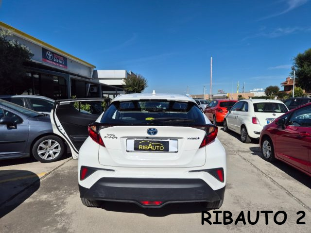 TOYOTA C-HR usata, con Bracciolo