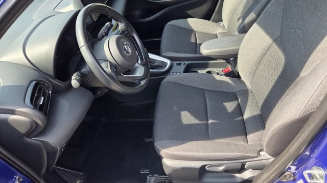 TOYOTA Yaris Cross usata, con ESP