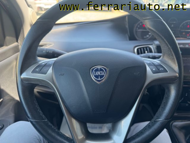 LANCIA Ypsilon usata, con Park Distance Control