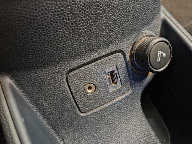 FORD Fiesta usata, con Servosterzo