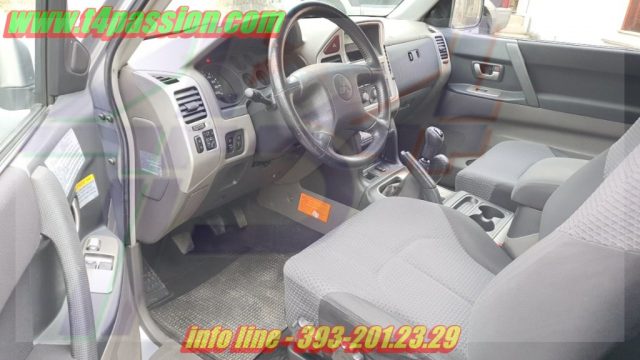 MITSUBISHI Pajero usata, con Trazione integrale