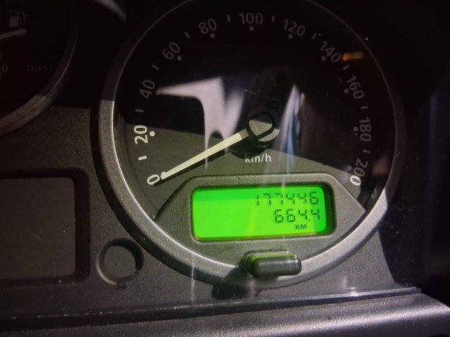 LAND ROVER Defender usata, con Servosterzo