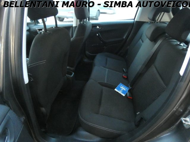 PEUGEOT 208 usata, con ESP