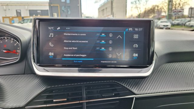 PEUGEOT 208 usata, con Bluetooth