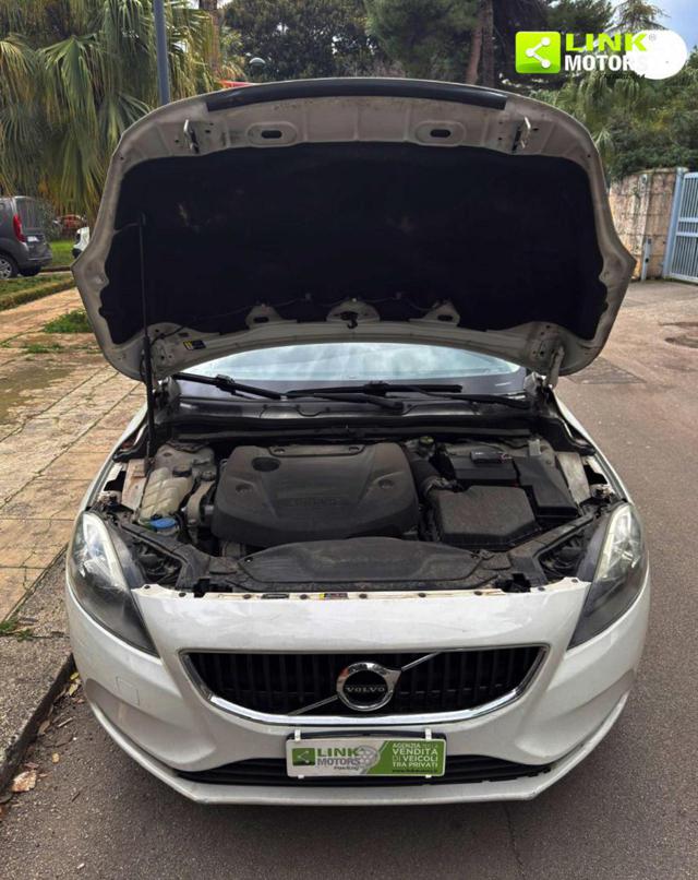 VOLVO V40 Cross Country usata, con Airbag laterali