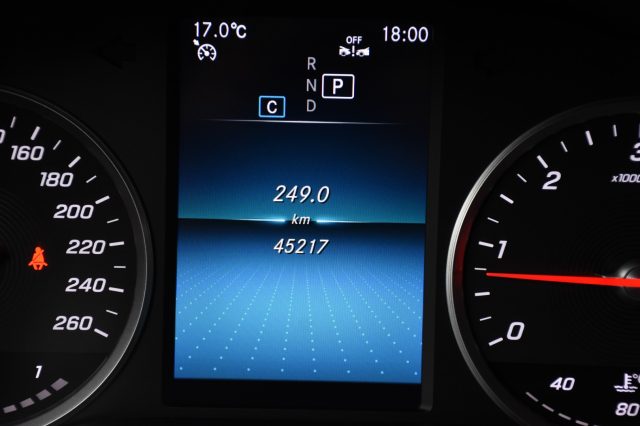 MERCEDES-BENZ GLC 300 usata, con Climatizzatore