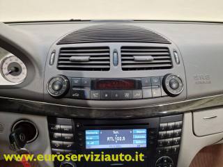 MERCEDES-BENZ E 320 usata, con Volante in pelle