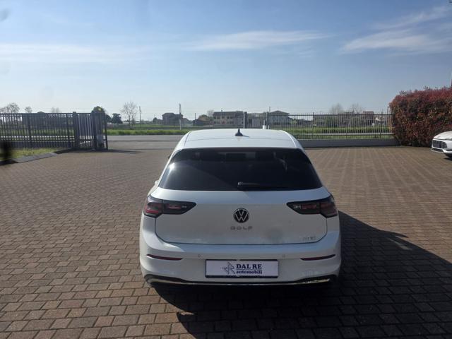 VOLKSWAGEN Golf usata, con Autoradio