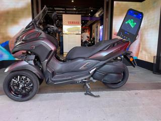 YAMAHA Tricity 300 usata 3