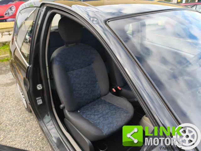 RENAULT Twingo usata, con Cruise Control