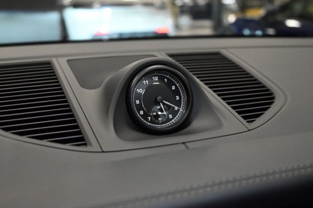 PORSCHE Macan usata 175