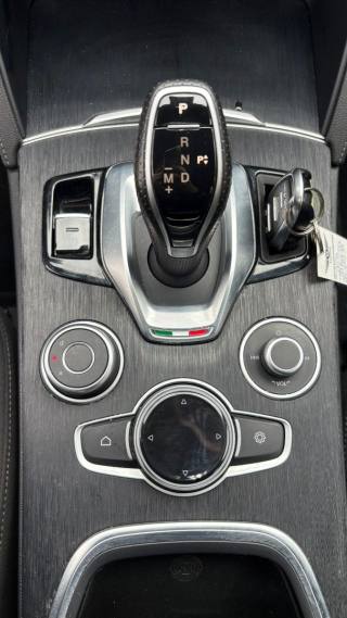 ALFA ROMEO Stelvio usata, con Controllo elettronico della corsia