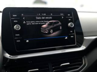 VOLKSWAGEN T-Cross usata, con Sensori di parcheggio posteriori