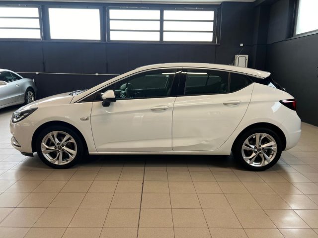 OPEL Astra usata, con Autoradio