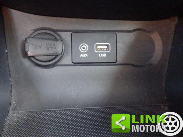 HYUNDAI i20 usata, con Autoradio digitale