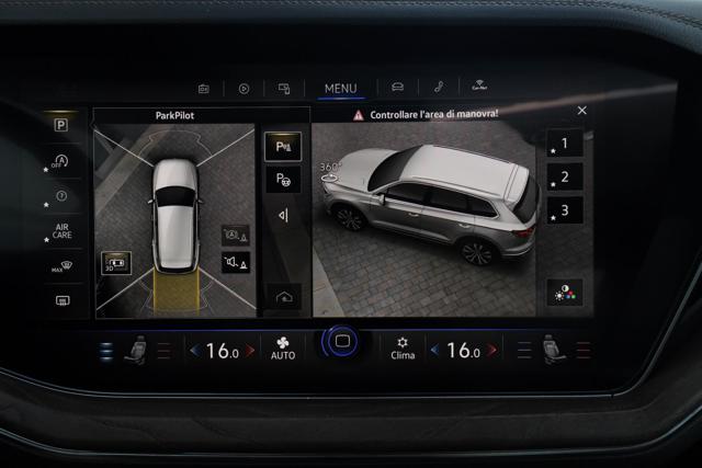 VOLKSWAGEN Touareg usata, con Vivavoce